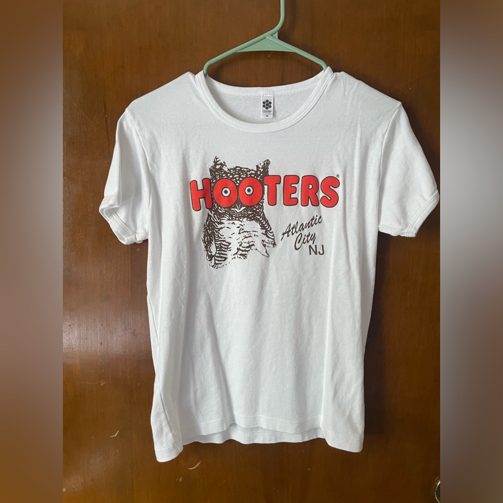 Orange and White Hooters Short Sleeve Tee